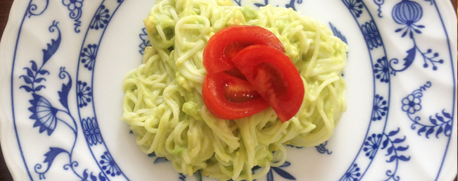 生クリームも牛乳も使わない!!簡単アボカドクリーム素麺