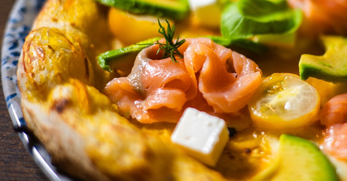 フレッシュ！アボカド × スモークサーモン！  