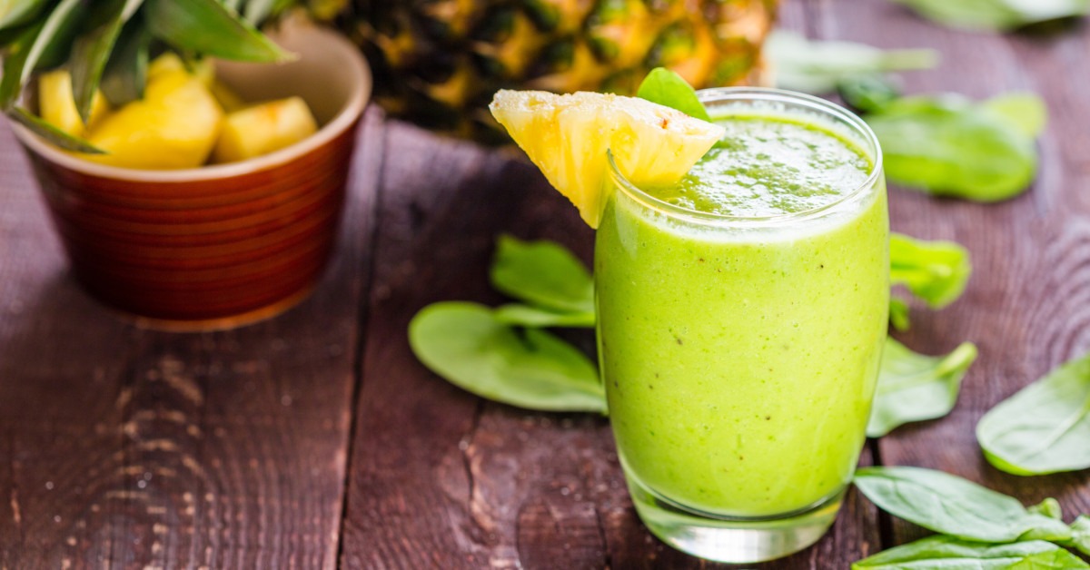アボカド＆パイナップルで元気みなぎるスムージー 
