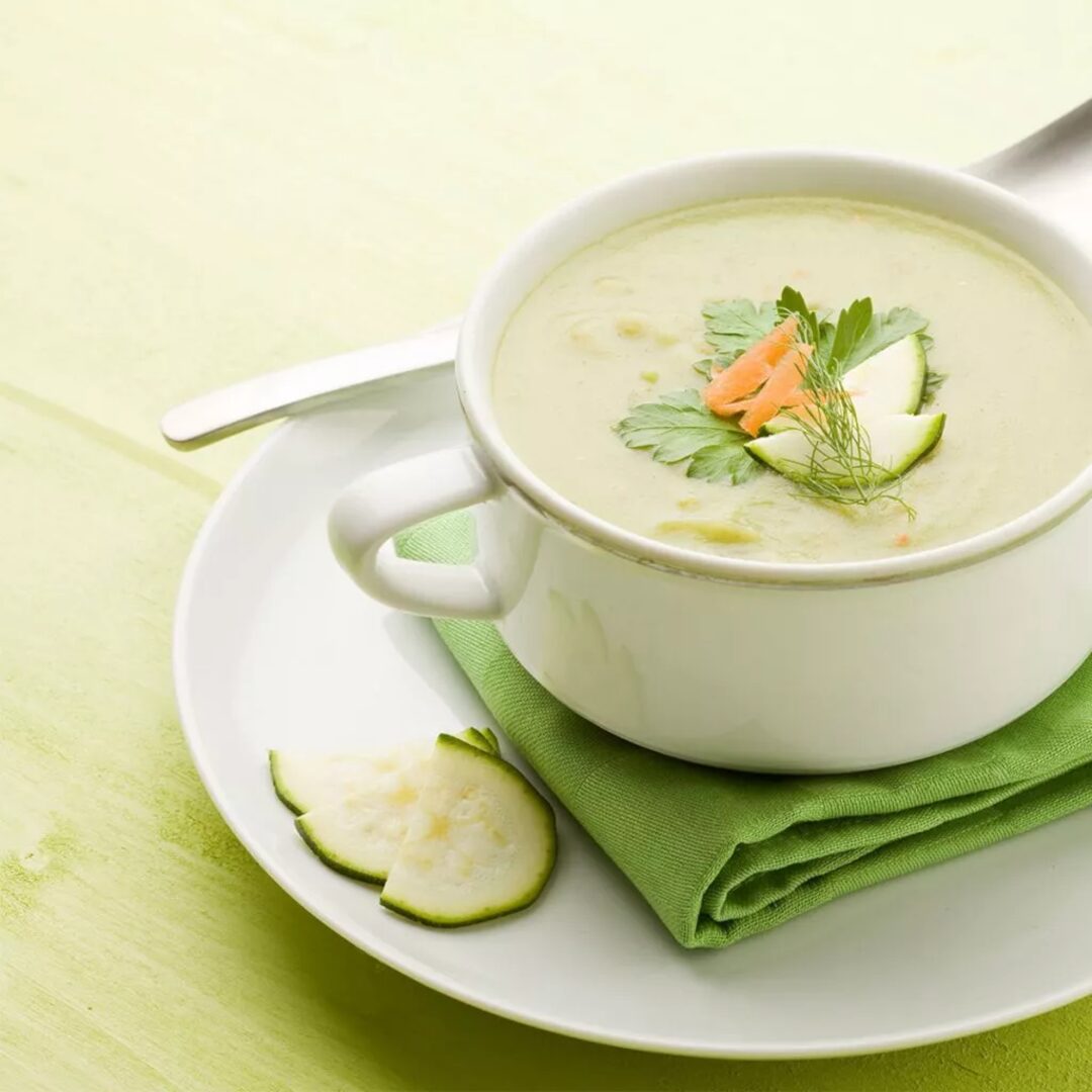 5. 冷たいアボカドのスープ 